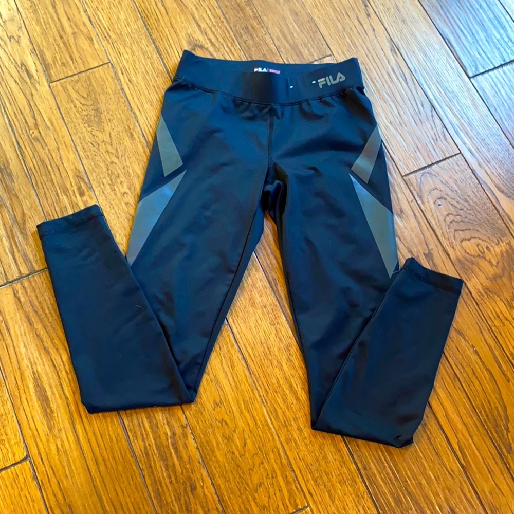 Fila XS black leggings